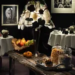 Petit Confidentiel 5* Chambéry