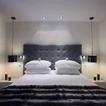Petit Confidentiel Hotel 5*