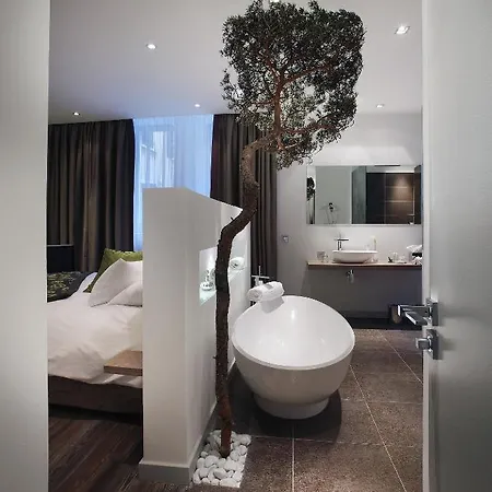 Otel Petit Confidentiel Chambéry