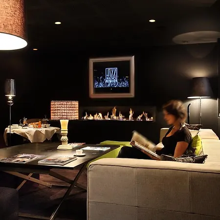 Petit Confidentiel Otel Chambéry