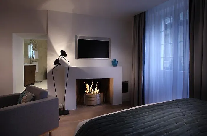 Petit Confidentiel Hotel