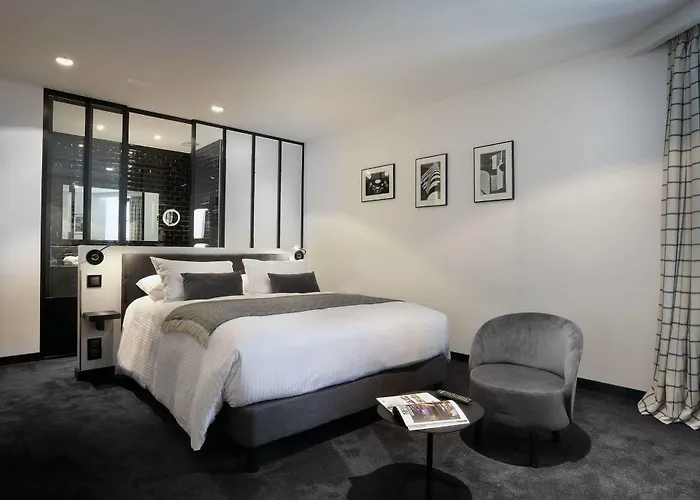 Petit Confidentiel 5* Chambéry