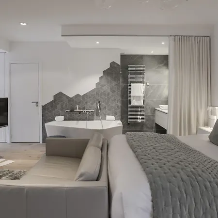 Hotel Petit Confidentiel