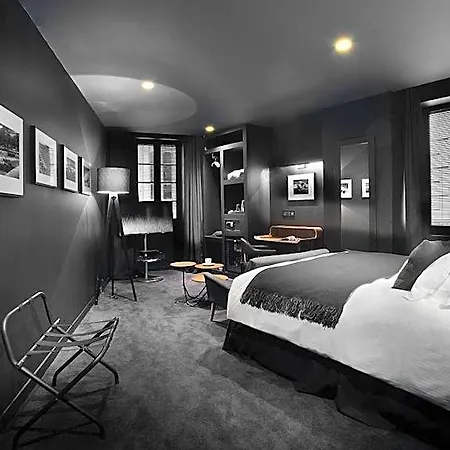 Petit Confidentiel Hotel 5*