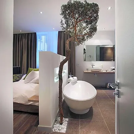 Petit Confidentiel 5* Chambéry