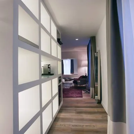 Hotel Petit Confidentiel