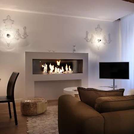 Hotel Petit Confidentiel 5*
